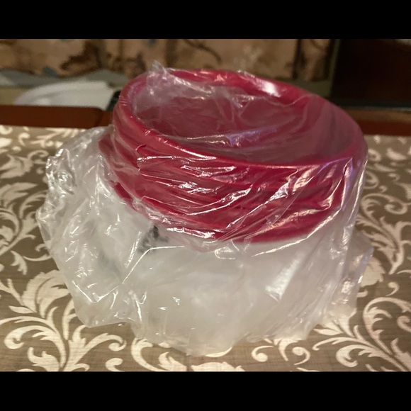 Tupperware Storage Containers Set of 4 - Picture 1 of 3
